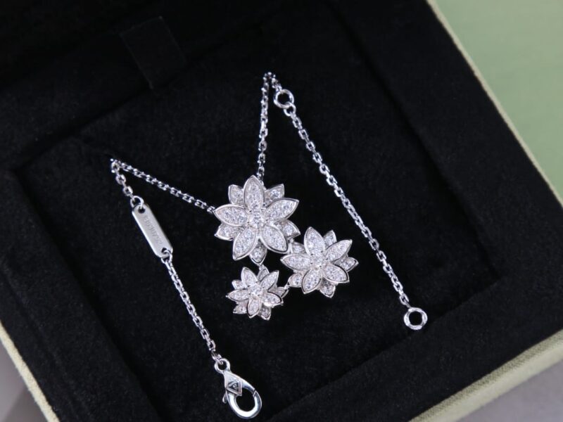 Van Cleef &Arpels 梵克雅宝莲花项链 - Image 6
