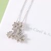wsxc1676982345912_6.jpg Van Cleef &Arpels 梵克雅宝莲花项链