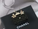 ☑️CHANEL香奈儿双c衣架包包胸针
