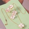 wsxc1677154940366_7.jpg Van Cleef &Arpels 梵克雅宝cosmos 四叶草贝母项链