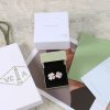 wsxc1677154941099_1.jpg Van Cleef &Arpels 梵克雅宝cosmos 四叶草贝母戒指