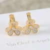 wsxc1677154945659_4.jpg Van Cleef &Arpels 梵克雅宝三叶草耳拍耳钉