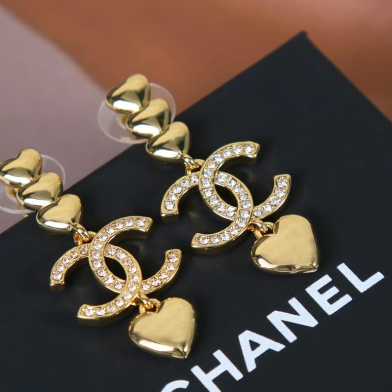 ☑️CHANEL香奈儿c3金色双c桃心爱心耳钉耳环