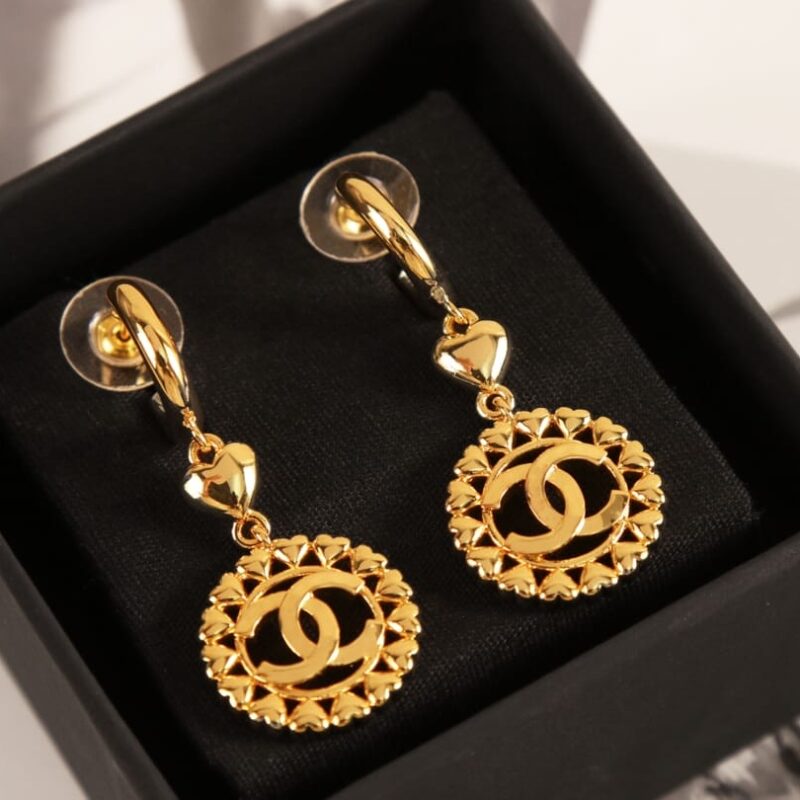 ☑️CHANEL香奈儿C2金色双c圆形耳钉耳环