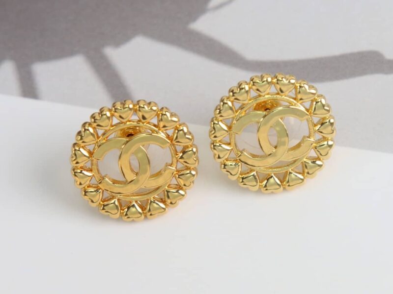 ☑️CHANEL香奈儿金色双c圆形爱心桃心耳钉耳环 - Image 8