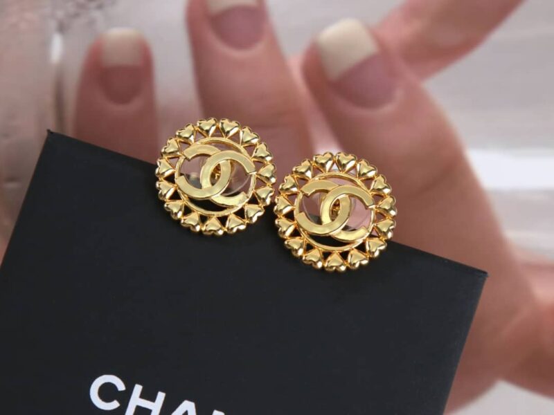 ☑️CHANEL香奈儿金色双c圆形爱心桃心耳钉耳环 - Image 9