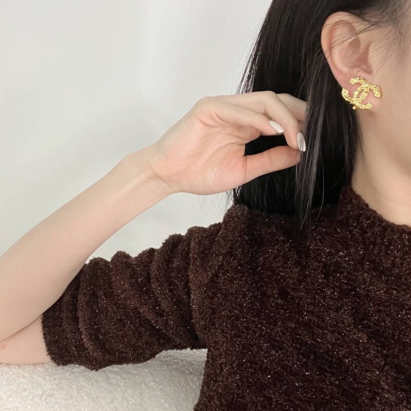 ☑️CHANEL香奈儿中古金色双c耳夹耳环 - Image 5