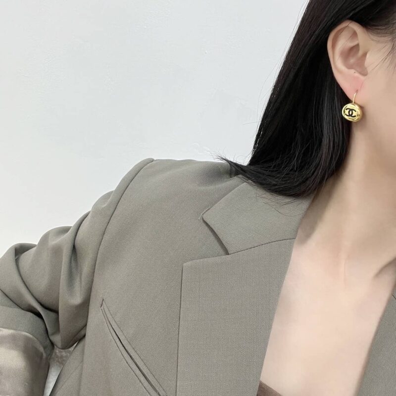 ☑️CHANEL香奈儿双c金色小金豆耳钉耳环 - Image 5