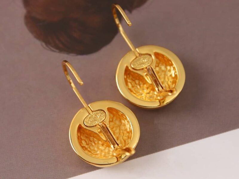 ☑️CHANEL香奈儿双c金色小金豆耳钉耳环 - Image 8