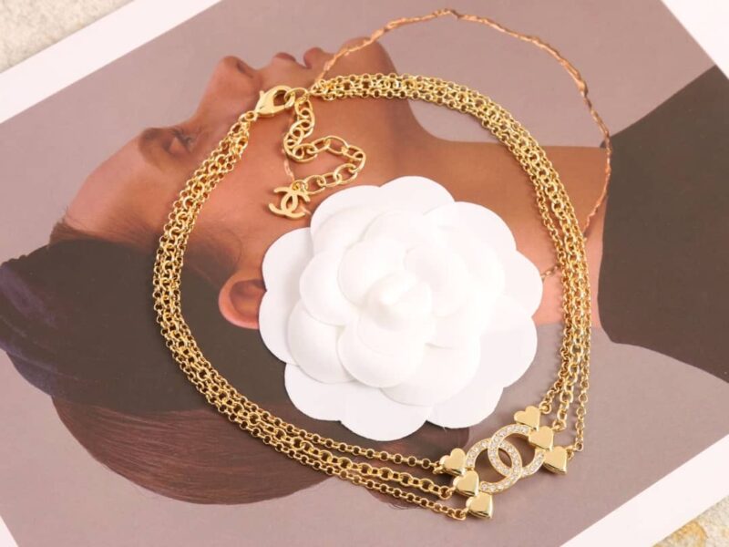☑️CHANEL香奈儿金色双c爱心桃心三层颈链项链