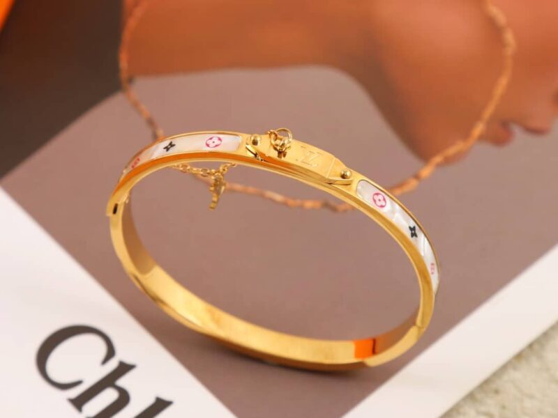 Louis Vuitton 路易威登中古款彩花手镯 - Image 9