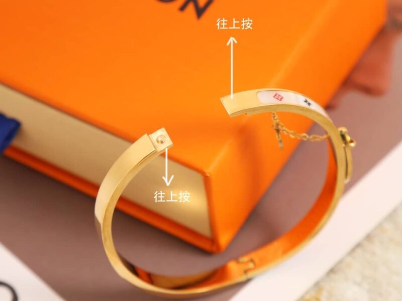Louis Vuitton 路易威登中古款彩花手镯 - Image 10