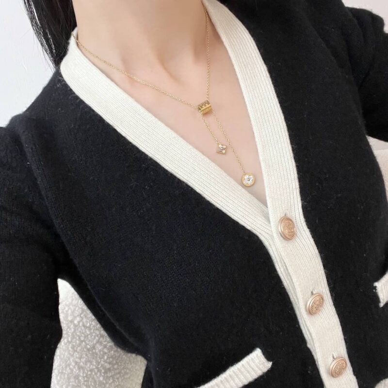 Louis Vuitton 路易威登LV白贝老花流苏项链 - Image 4