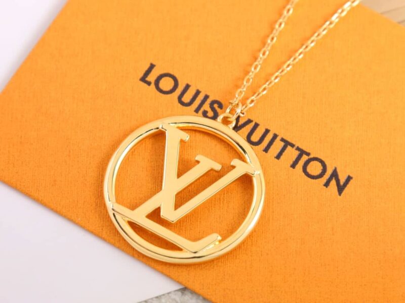 Louis Vuitton 路易威登LV字母圆形项链 - Image 4