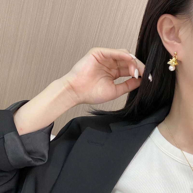 Celine赛琳三角形凯旋门珍珠耳钉耳环 - Image 4