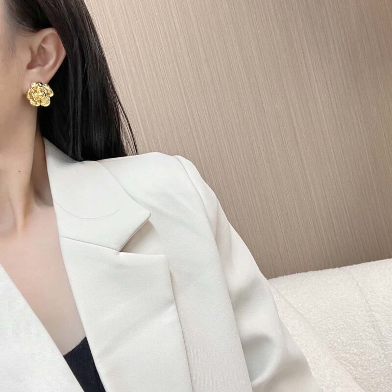 ☑️ 香奈儿中古系列c1金色山茶花耳钉耳环 - Image 7