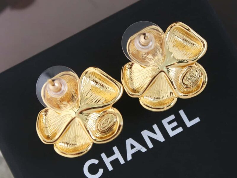 ☑️ 香奈儿中古系列c1金色山茶花耳钉耳环 - Image 8