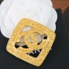 ☑️ 香奈儿中古系列金色菱形双c胸针
