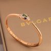 wsxc1680008687200_5-1.jpg 宝格丽BVLGARI最新系列Serpenti 孔雀石 红宝石蛇形 蛇手镯
