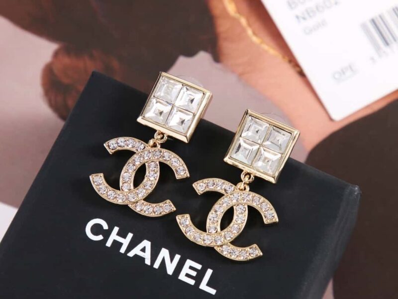 ☑️CHANEL香奈儿c2双c方钻耳钉耳环 - Image 6