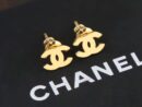 ☑️CHANEL香奈儿c1迷你双c光面耳钉耳环