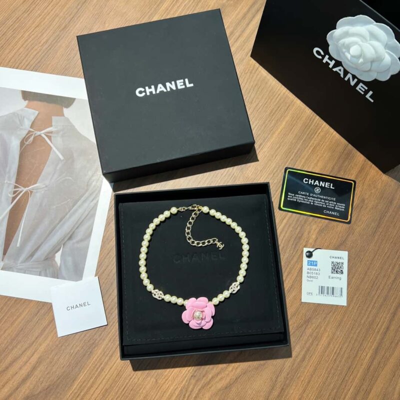 ☑️CHANEL香奈儿双c粉茶花珍珠项链 - Image 3