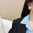 ☑️ 香奈儿中古系列金色桃心爱心双c耳环耳钉