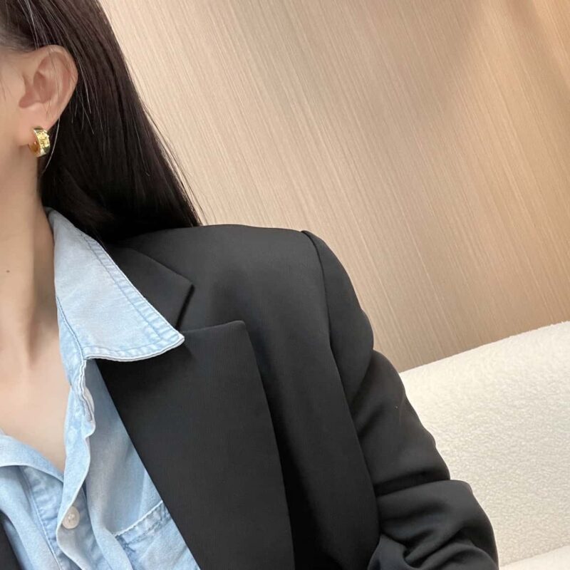 ☑️ 香奈儿中古系列金色双c半圆耳环耳钉 - Image 7