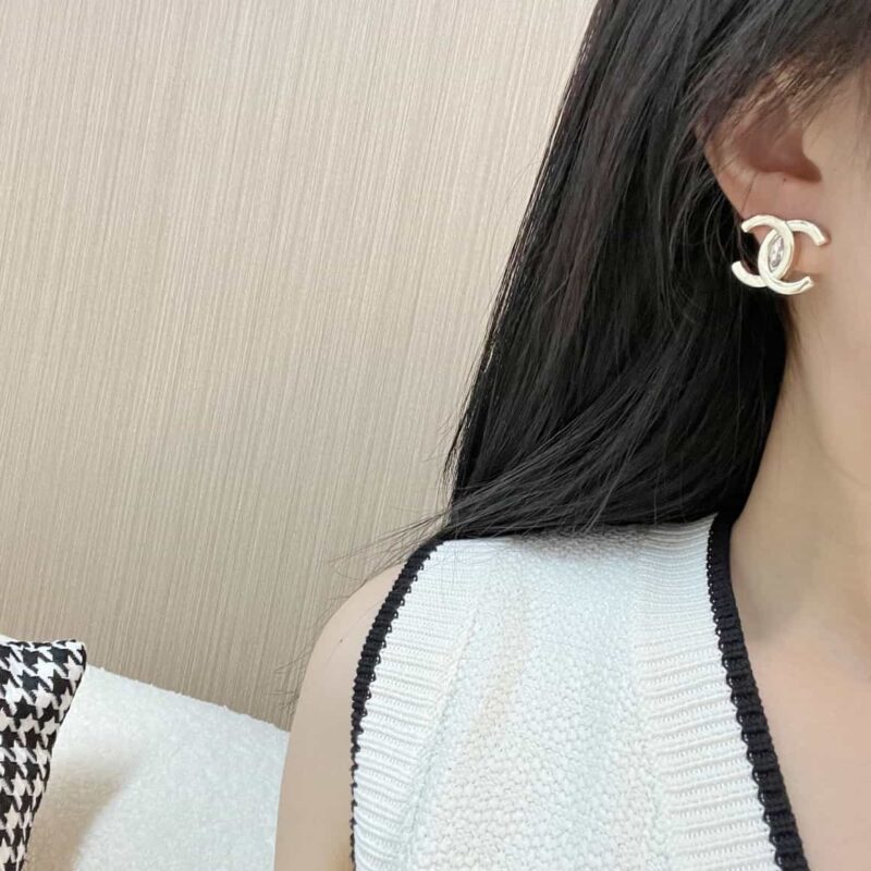 ☑️CHANEL香奈儿C1双c马眼钻耳钉耳环 - Image 5