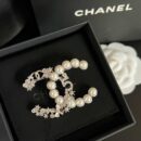 ☑️CHANEL香奈儿双c四叶草5字半珍珠胸针