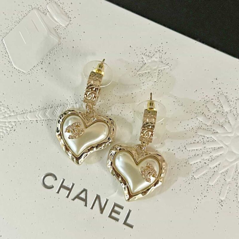 ☑️CHANEL香奈儿C2双c桃心爱心耳钉耳环 - Image 4