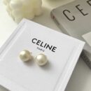 Celine赛琳圆形珍珠耳钉耳环