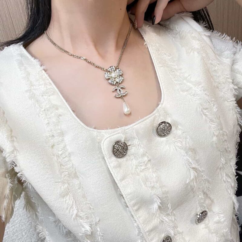 ☑️ 香奈儿满钻双c花朵珍珠项链 - Image 5