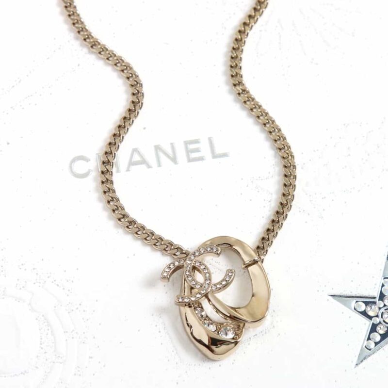 ☑️CHANEL香奈儿双c金色椭圆镂空项链 - Image 9