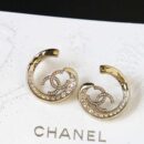 ☑️CHANEL香奈儿C1双c半圆耳钉耳环