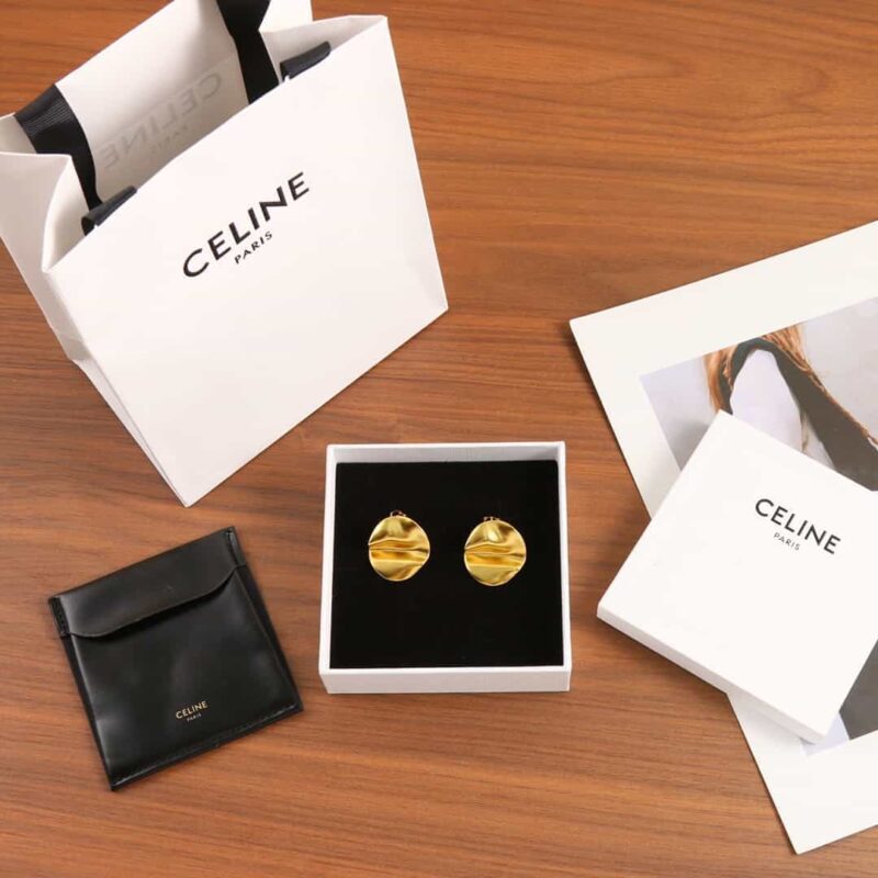 ☑️ Celine瑟琳凹凸金色耳钉耳环 - Image 3