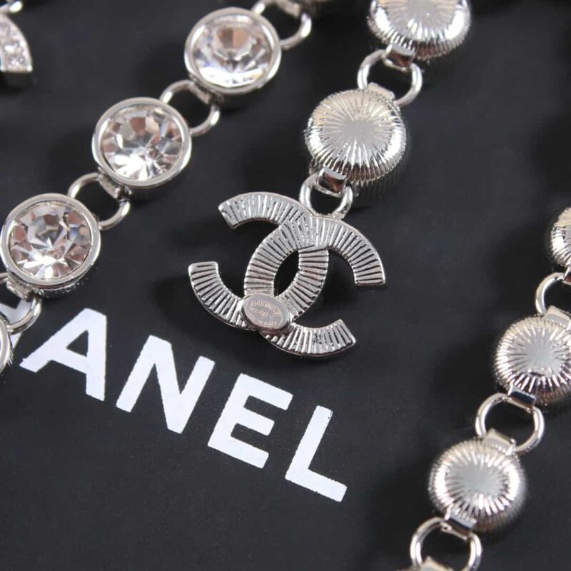 ☑️CHANEL香奈儿双c银色圆钻流苏长款耳钉耳环 - Image 9
