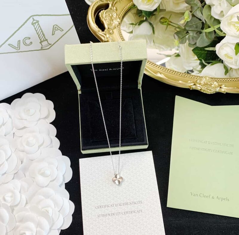 Van Cleef &Arpels 梵克雅宝圣诞限量四叶草项链 - Image 2