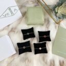 Van Cleef &Arpels 梵克雅宝迷你四叶草手链