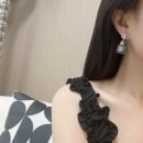☑️ 香奈儿c2双c蓝色香水瓶耳环耳钉