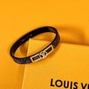 Louis Vuitton 路易威登中古款老花手镯手环