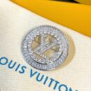 Louis Vuitton 路易威登中古款满钻LV字母胸针