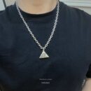 巴黎世家BALENCIAGA三角形字母项链