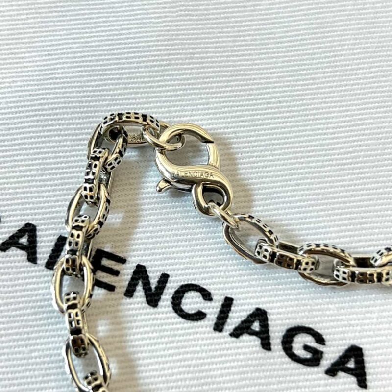 巴黎世家BALENCIAGA衣服上衣项链 - Image 10