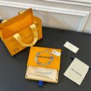 Louis Vuitton 路易威登绿色中古系列彩色珐琅字母手链