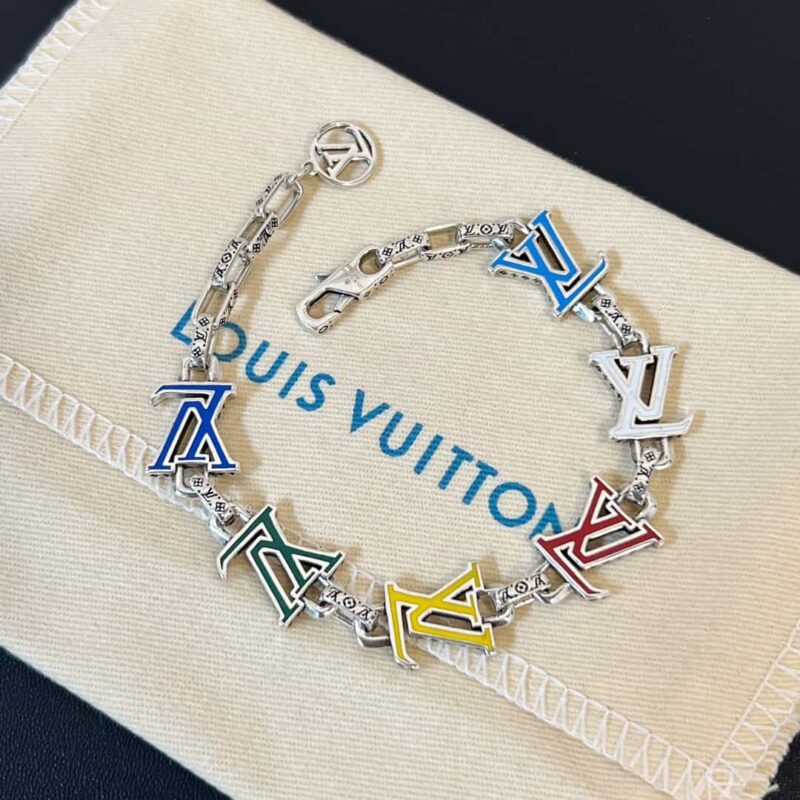 Louis Vuitton 路易威登绿色中古系列彩色珐琅字母手链 - Image 6
