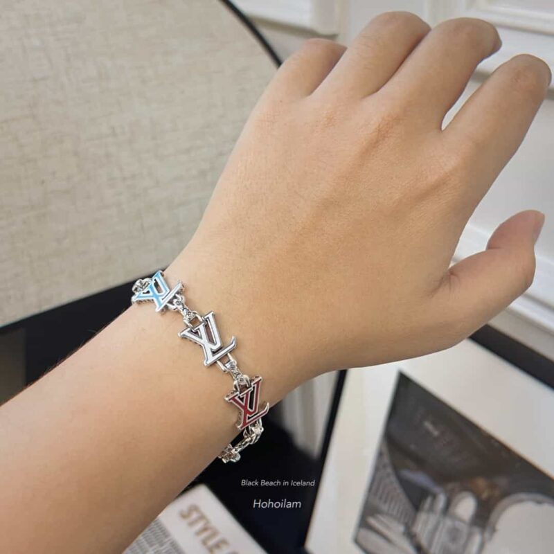 Louis Vuitton 路易威登绿色中古系列彩色珐琅字母手链 - Image 7