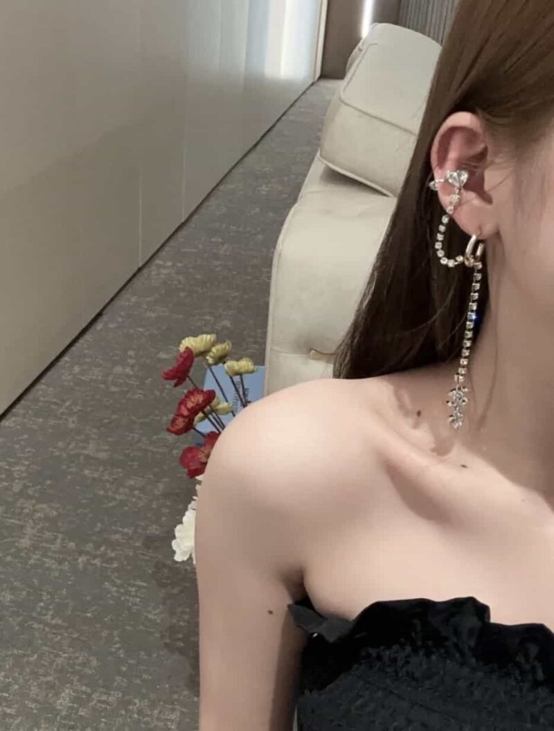 ☑️CHANEL香奈儿c2双c流苏桃心耳夹耳钉耳环 - Image 5