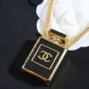 ☑️CHANEL香奈儿黑皮香水瓶项链毛衣链