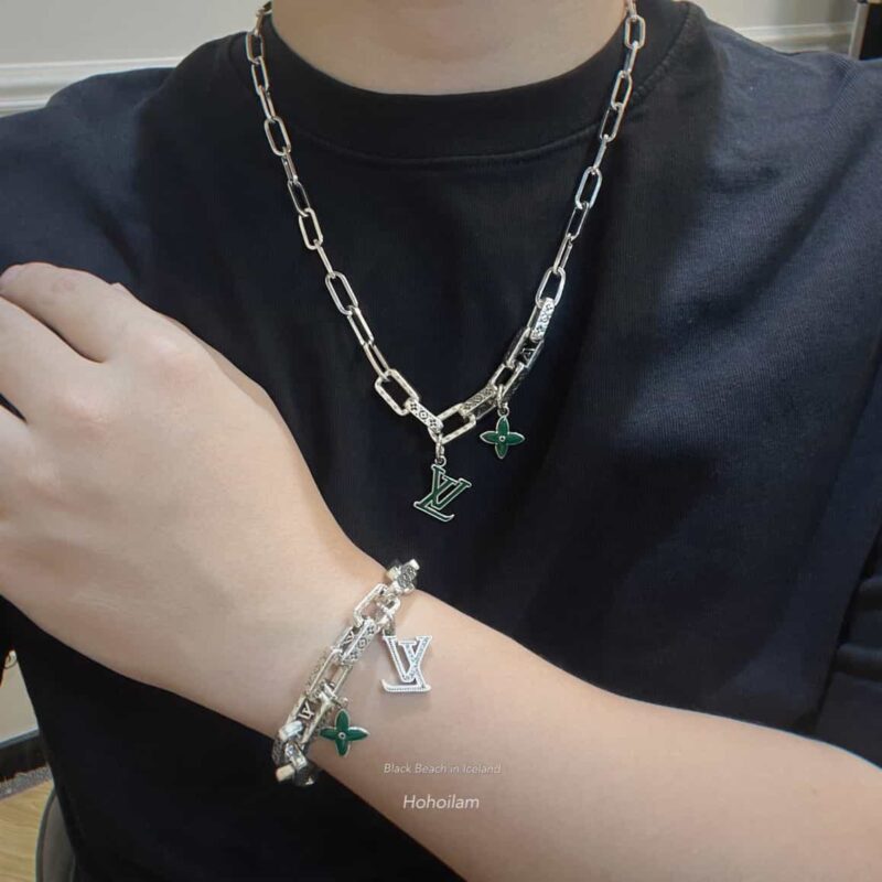 Louis Vuitton 路易威登绿色中古系列哑铃四叶草项链 手链 - Image 16